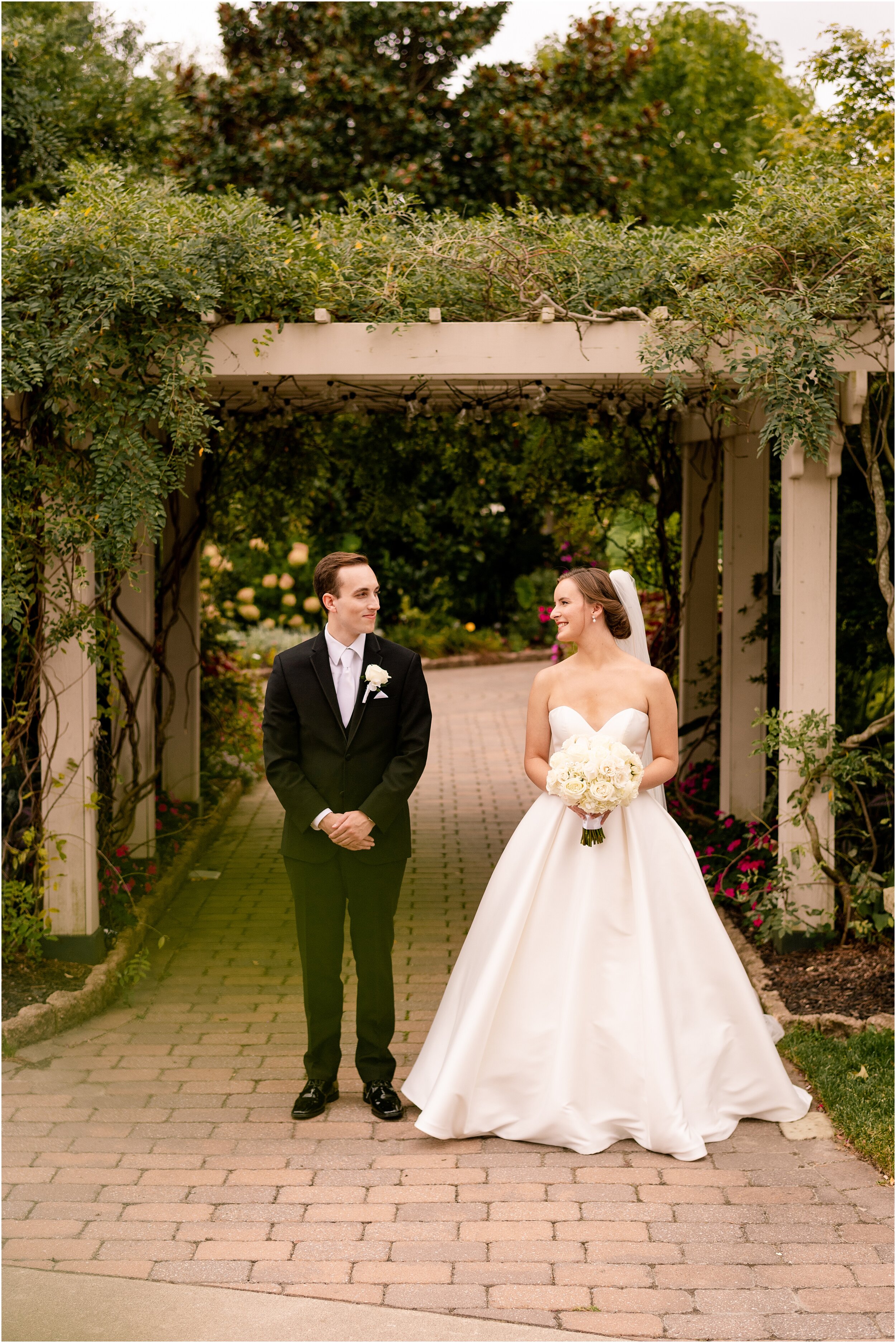 hannah leigh photography Pond View Farm Wedding White Hall MD_3755.jpg