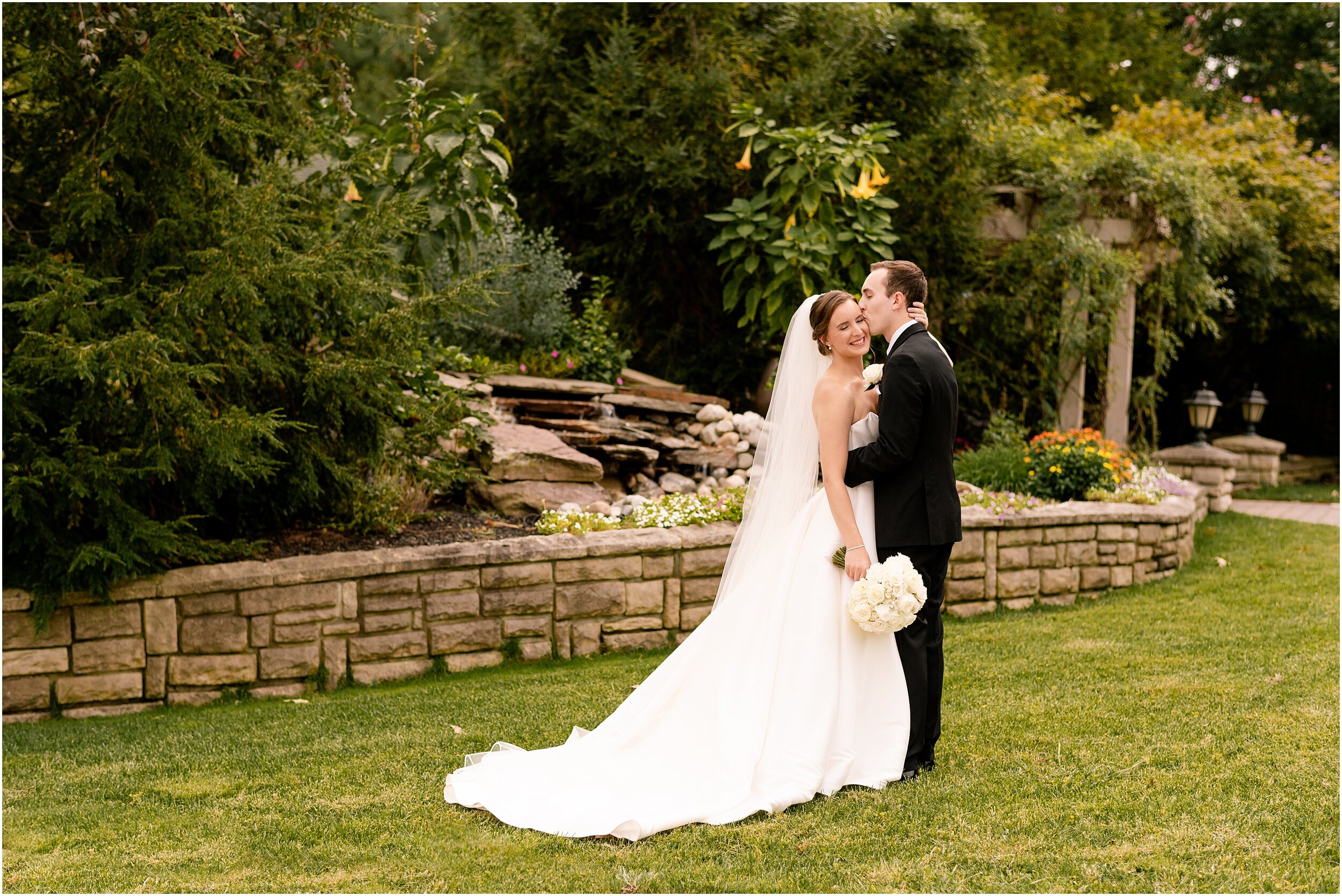 hannah leigh photography Pond View Farm Wedding White Hall MD_3750.jpg