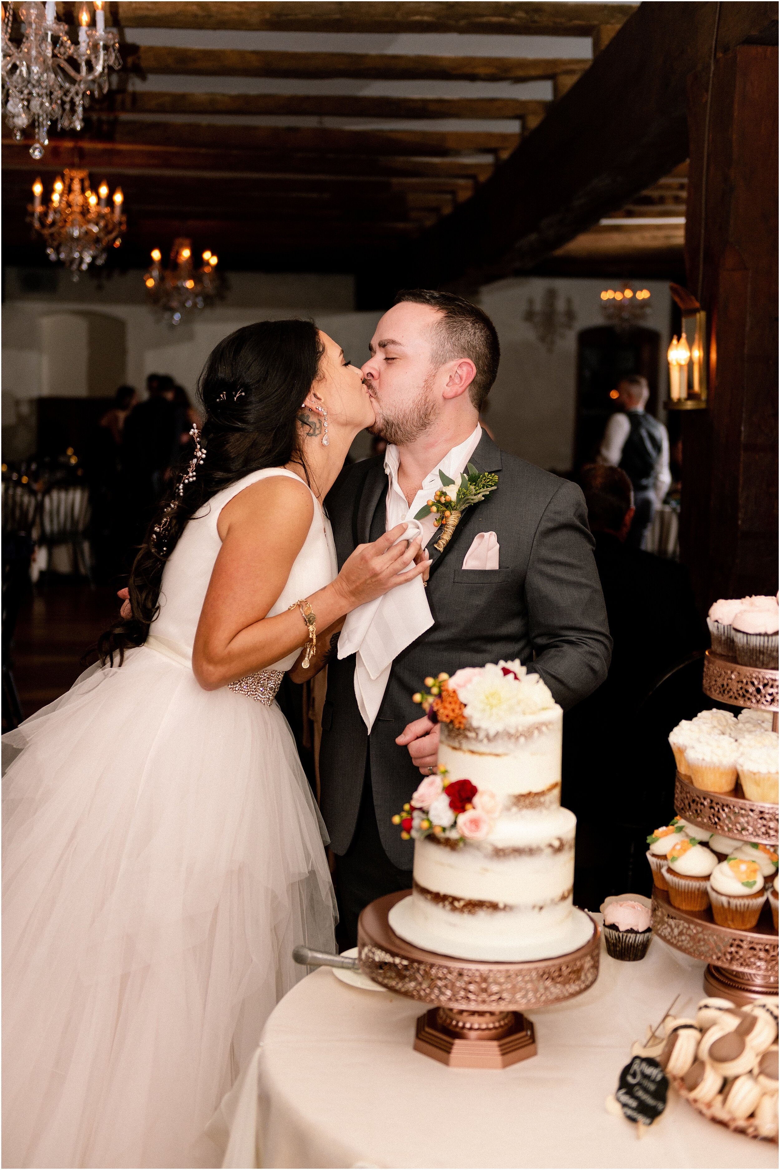 hannah leigh photography Stone Mill Inn York PA Wedding_4222.jpg