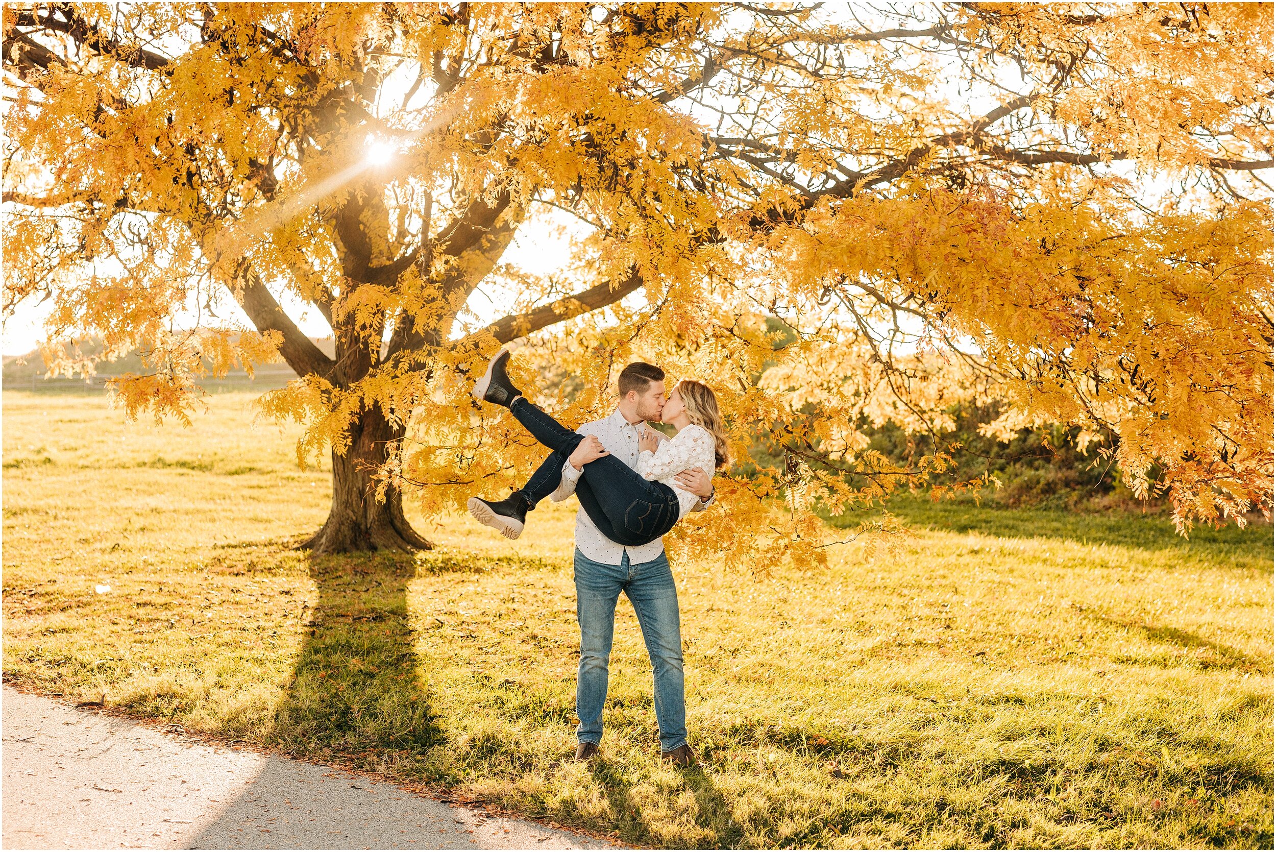 hannah leigh photography Baltimore City Maryland October Engagement Session_7061.jpg