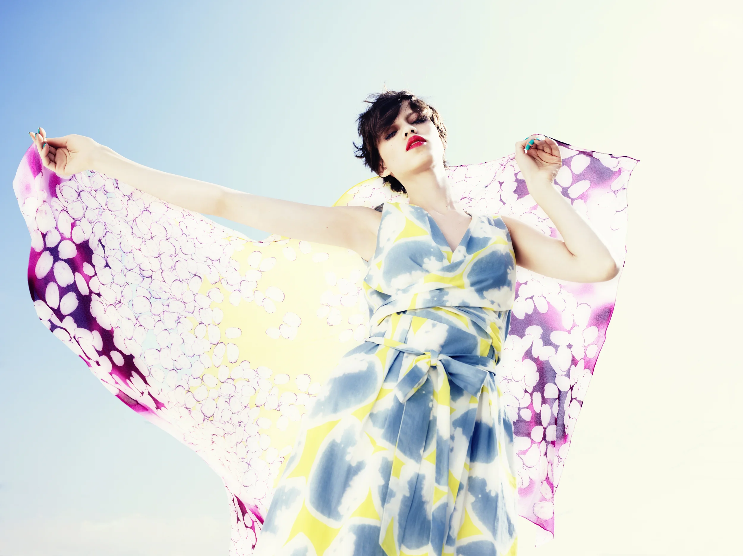  Magazine: VOGUE&nbsp;  Photographer: Akihito Igarashi  https://www.youtube.com/watch?v=9_pxGCjl_Qo 