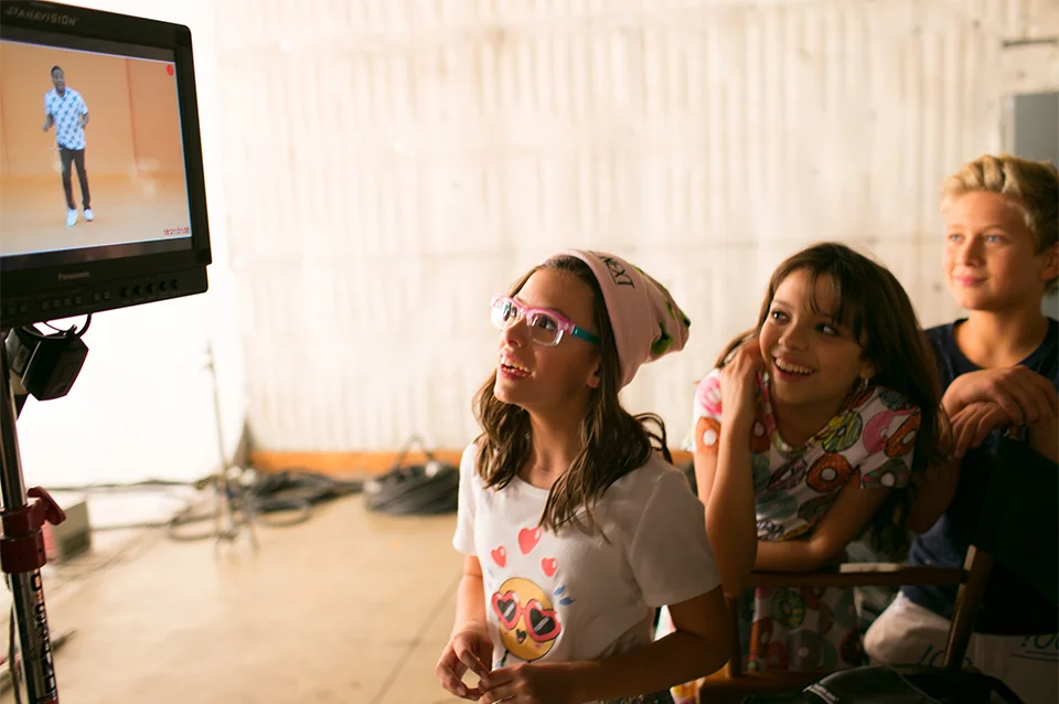 GAMESHAKERS_GROUP.jpg