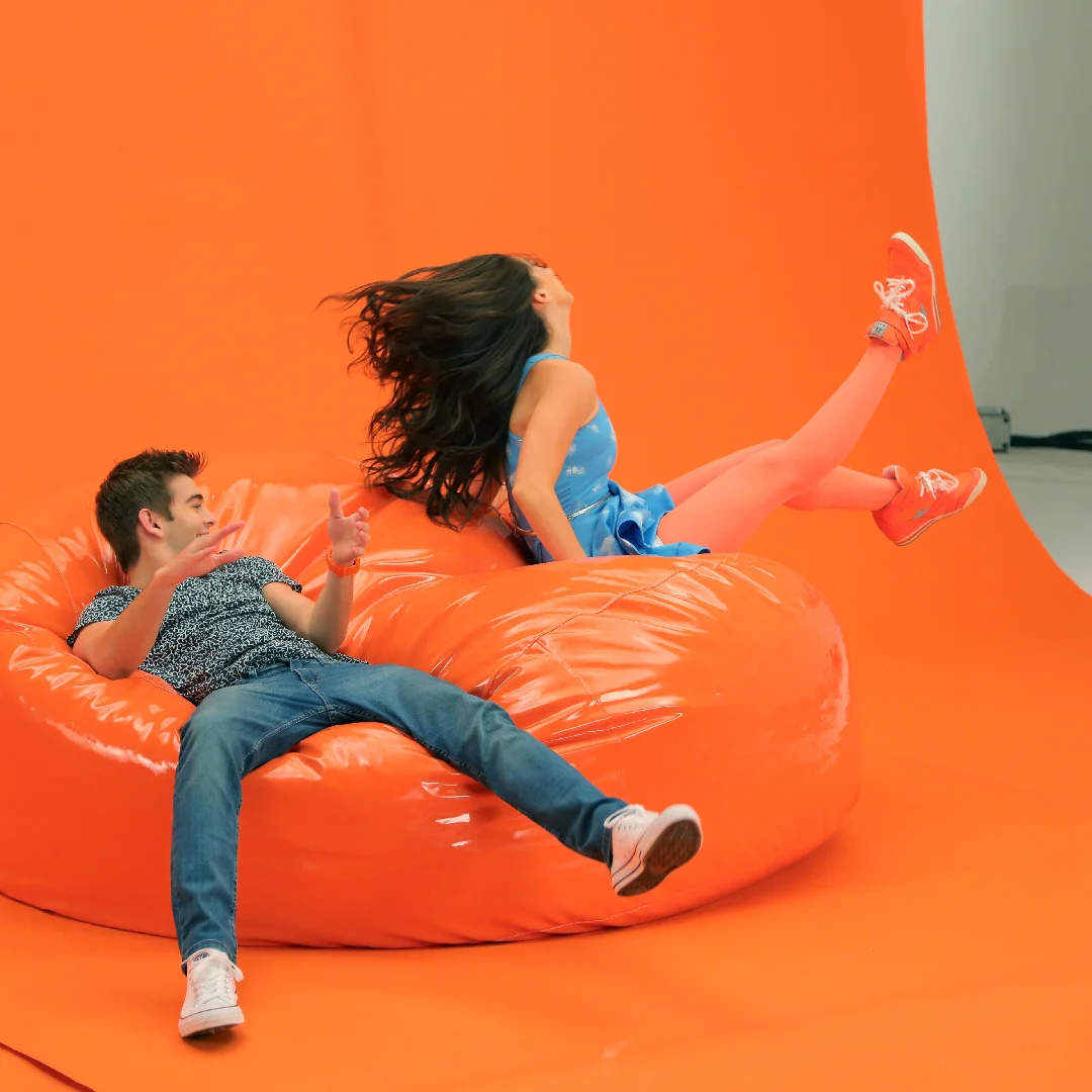 SOCIAL_THUNDER_GRIFFO_KIRA_BEANBAG_01.jpg