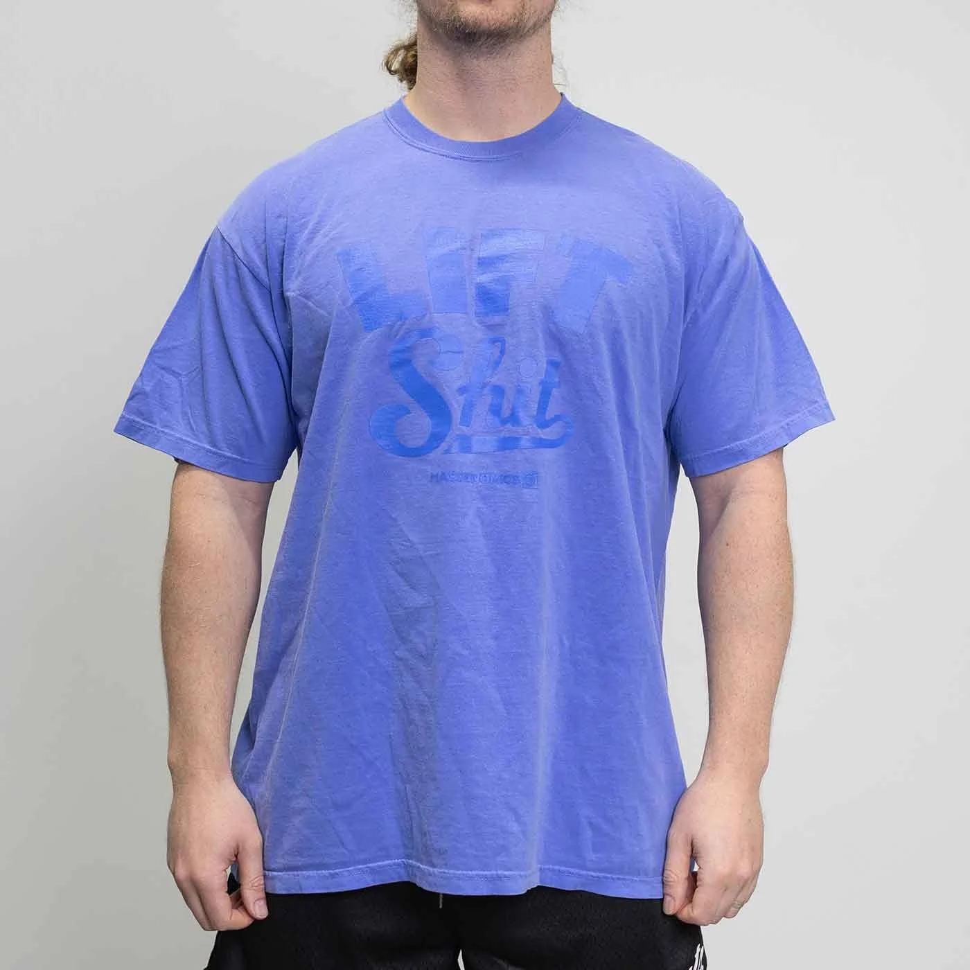 lift shit tee on model