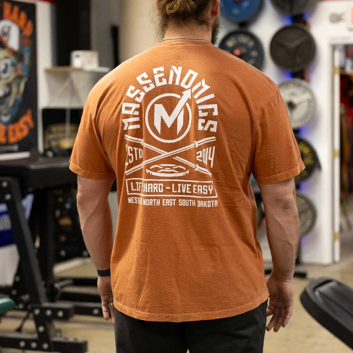 icon tee back on model