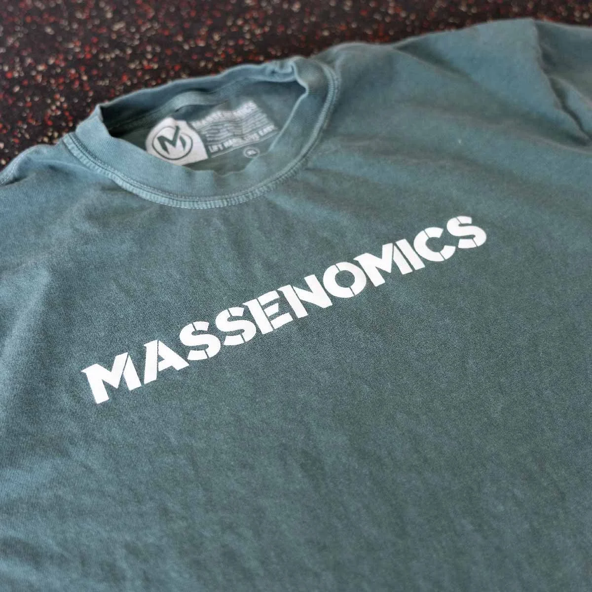 icon tee front detail