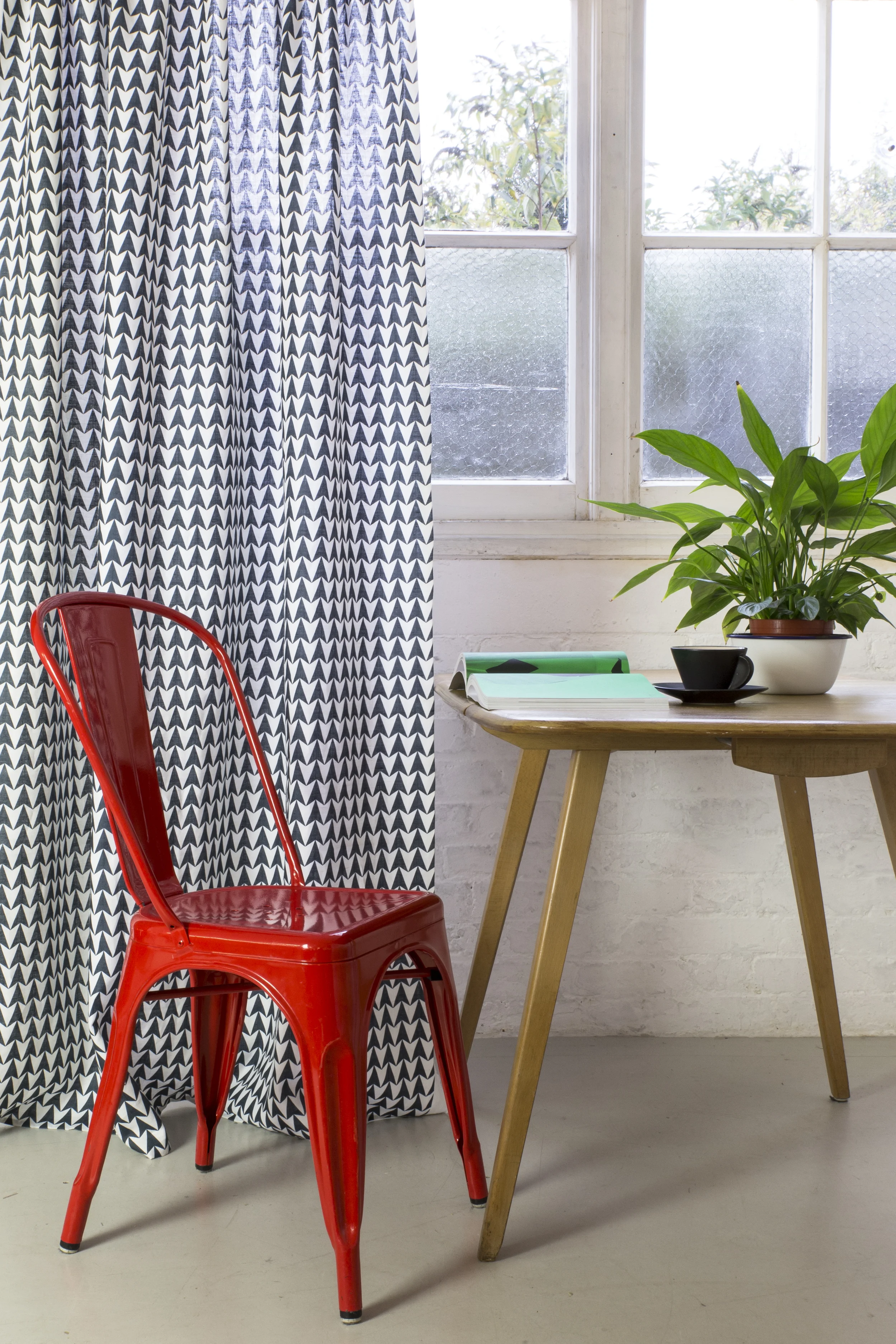 AldgateEastInkCurtain2 copy.jpg