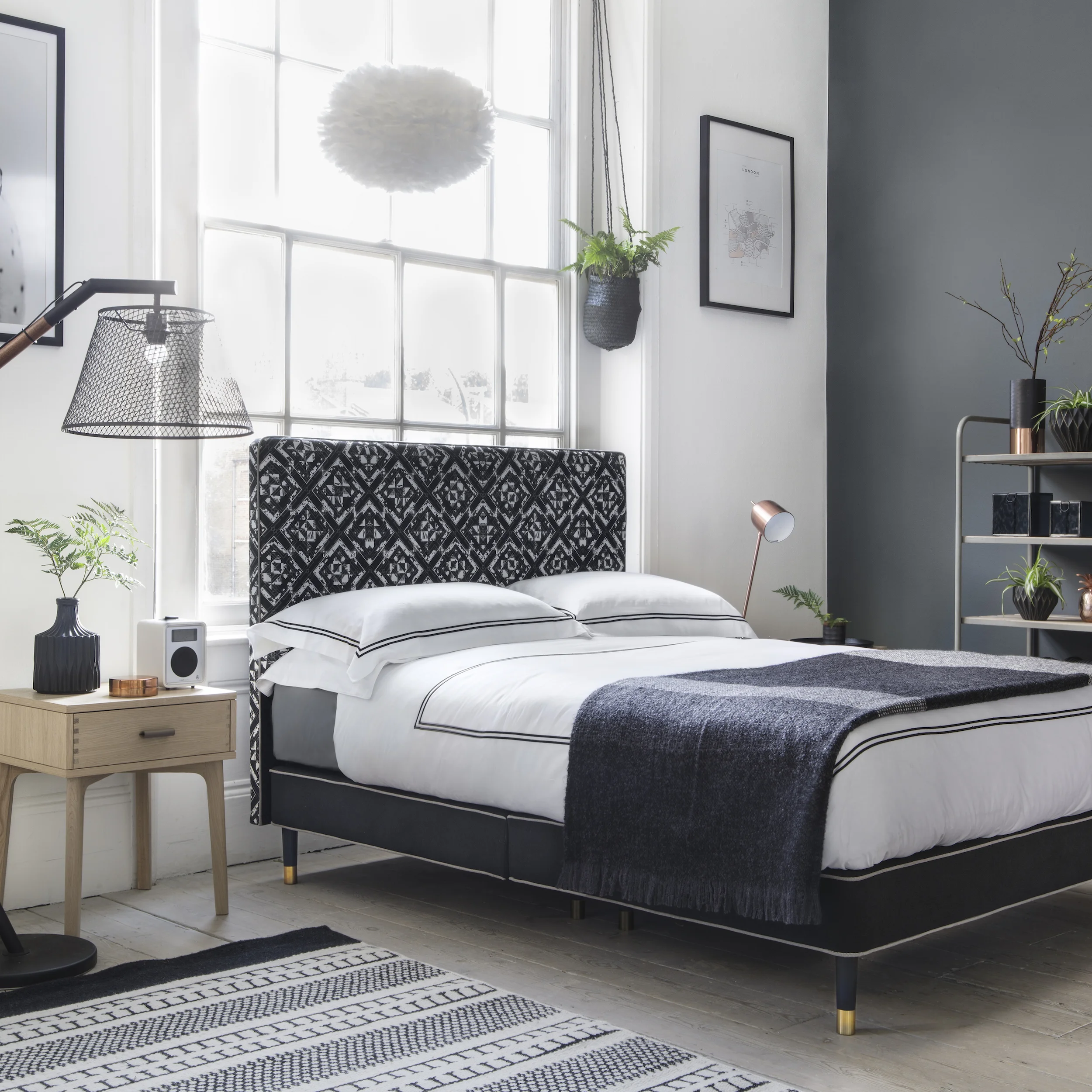 Flock with Amira Hashish & Hypnos beds