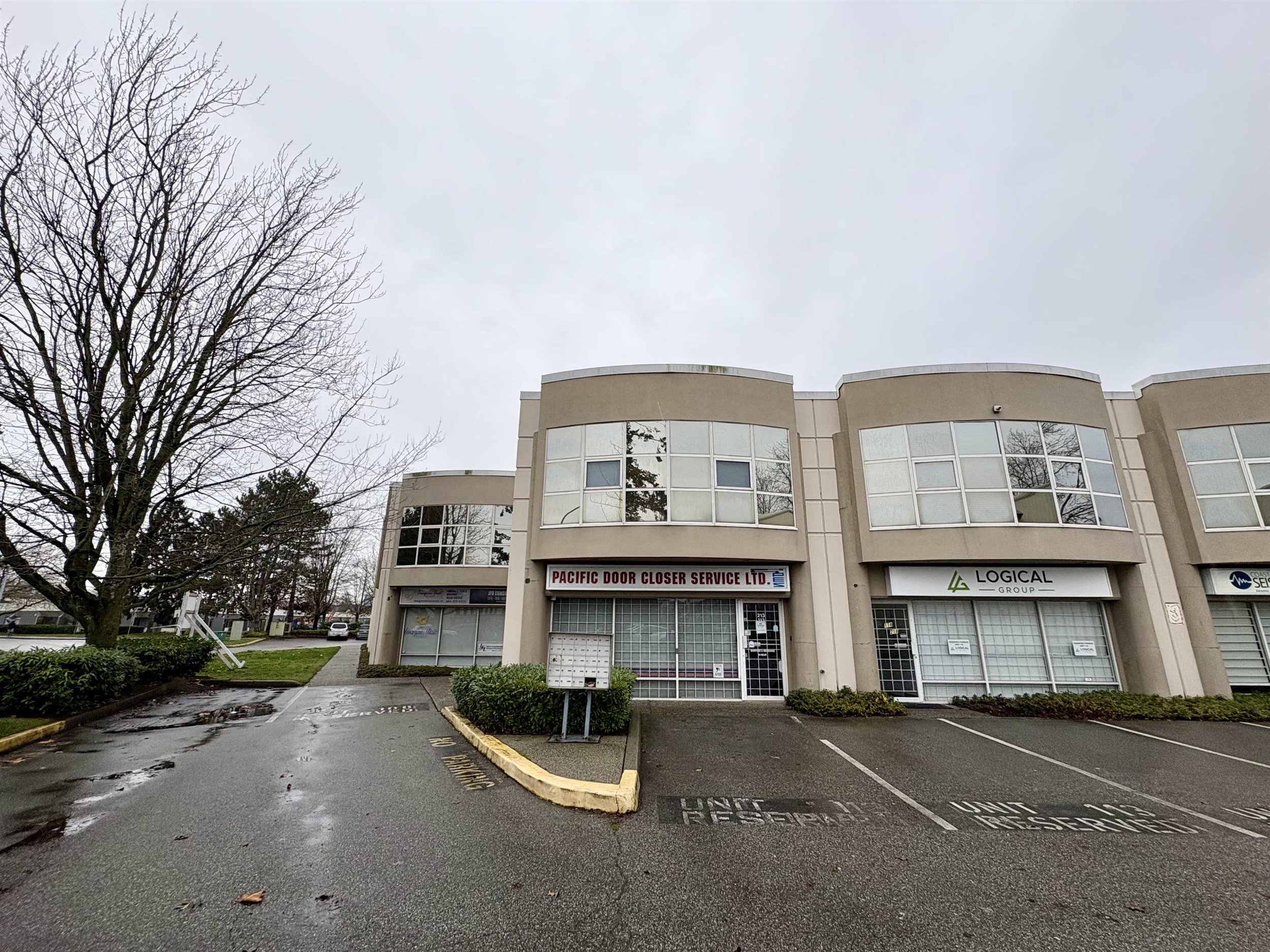 113 11121 Horseshoe Way