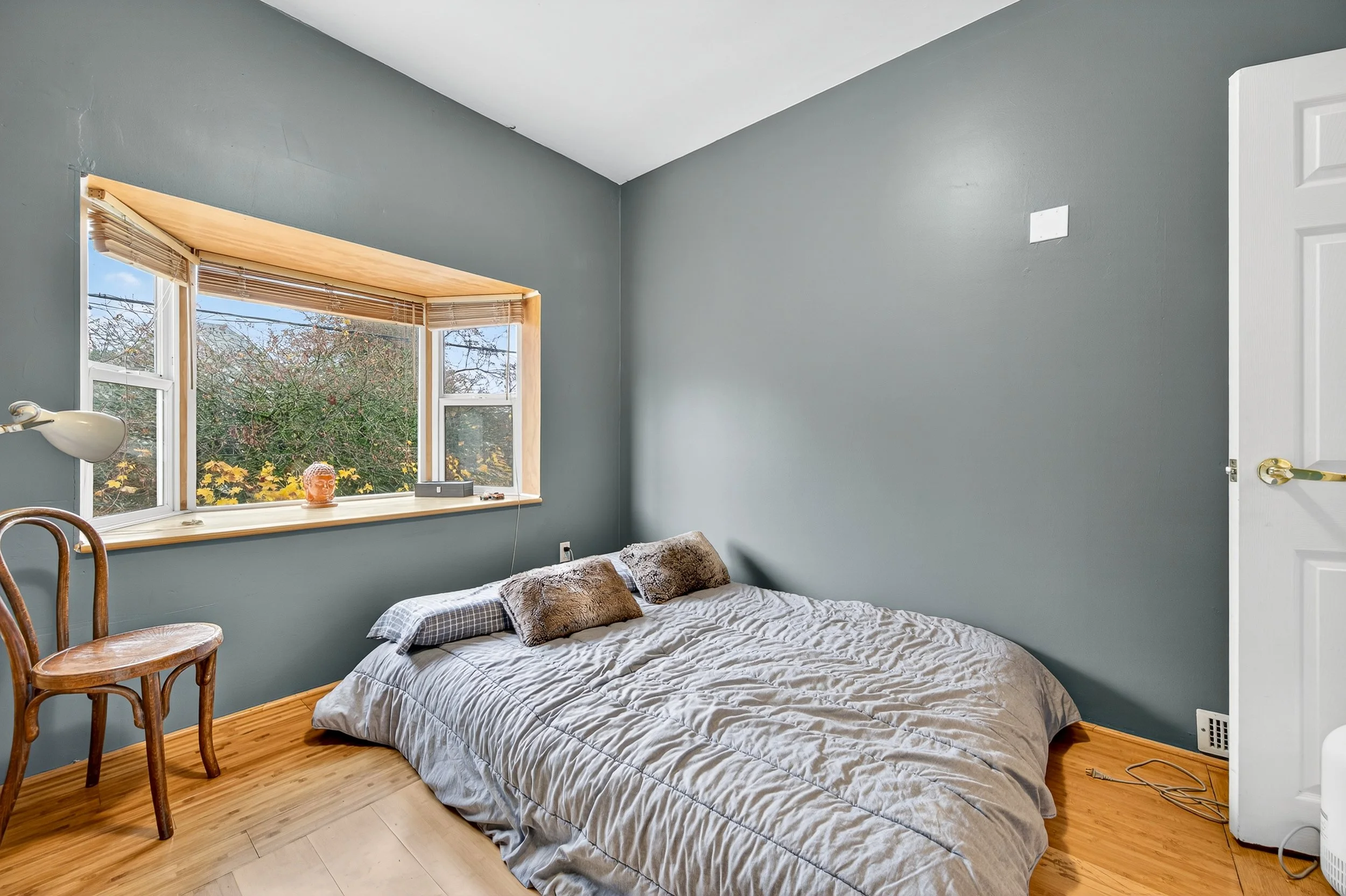 3838 Inverness St_17.jpg