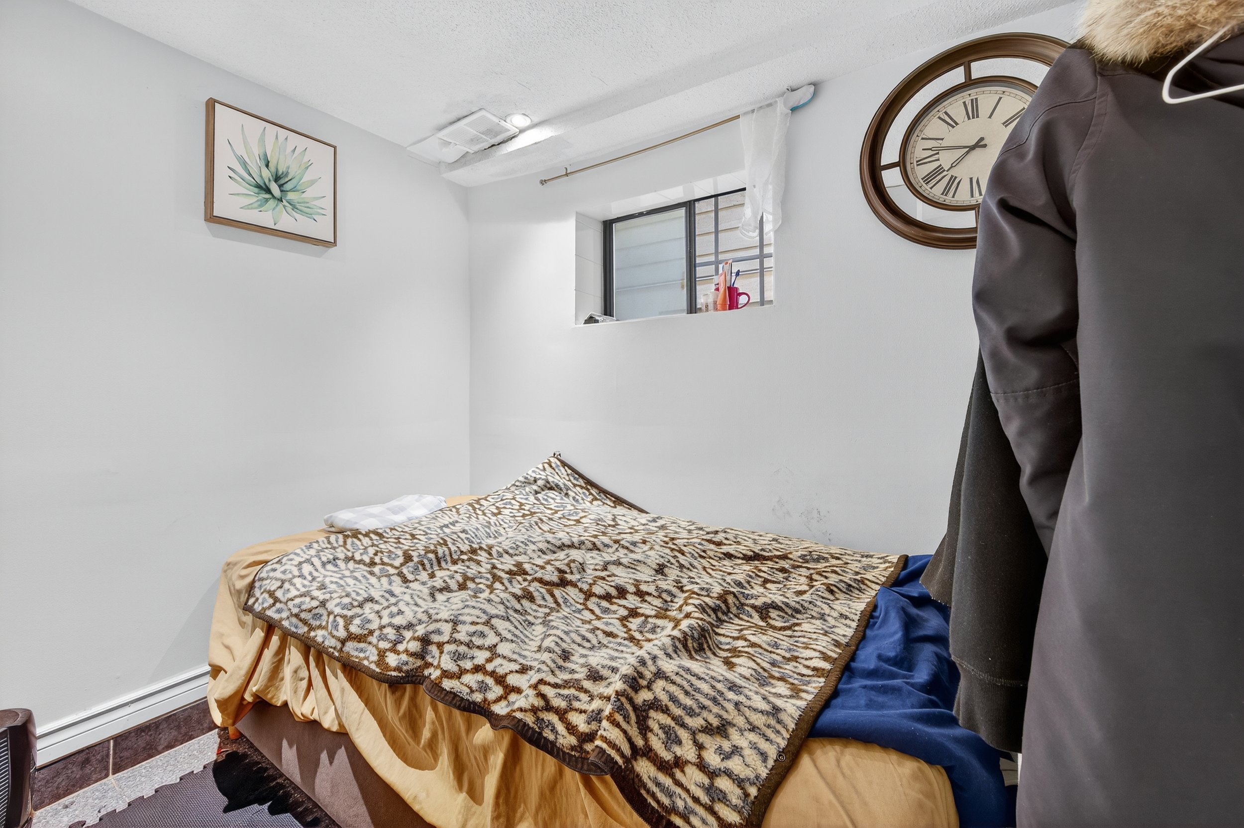 3838 Inverness St_32.jpg