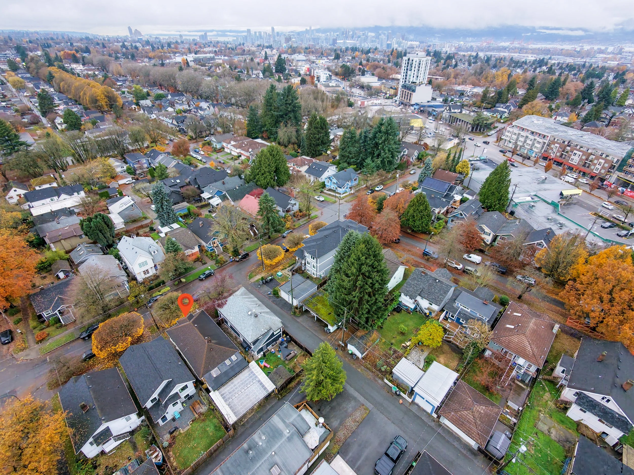 3838 Inverness St_40.jpg