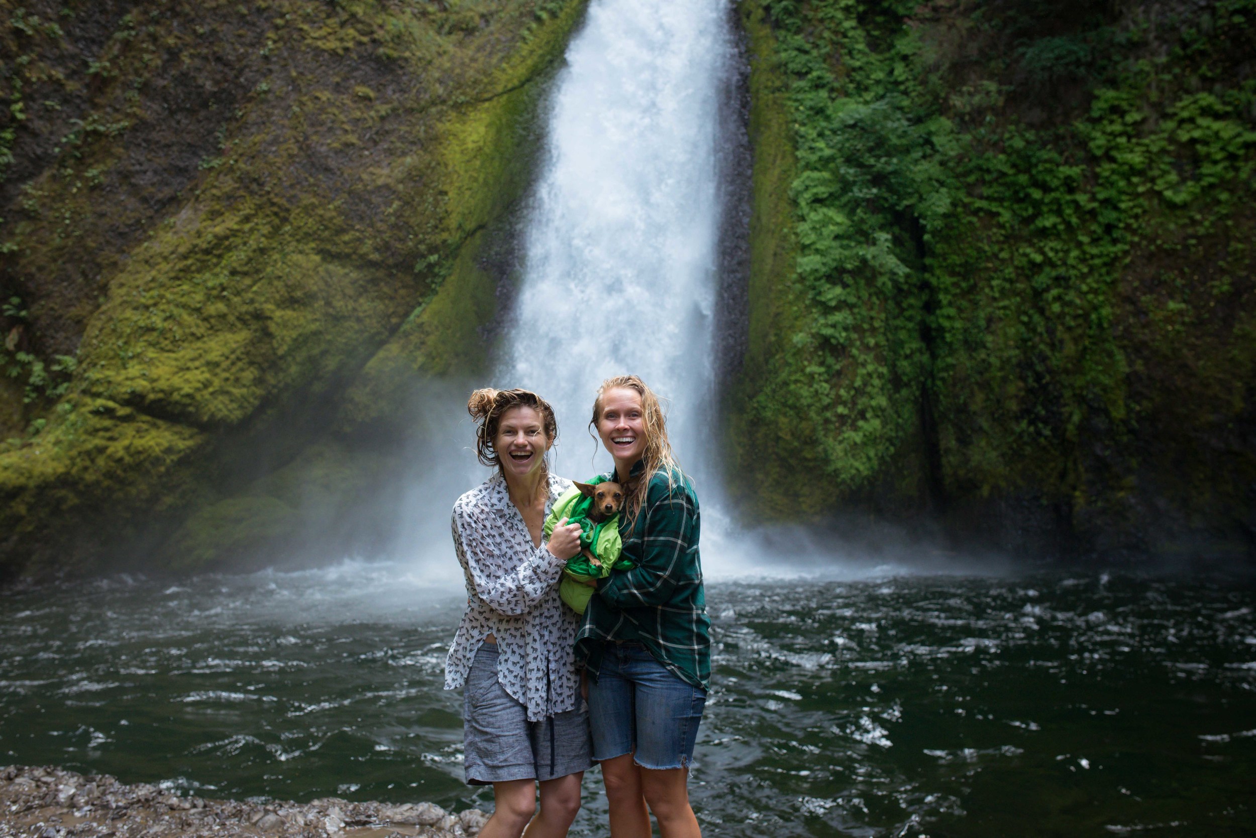 Leah+Lily_HIking_JJFoto-19.jpg