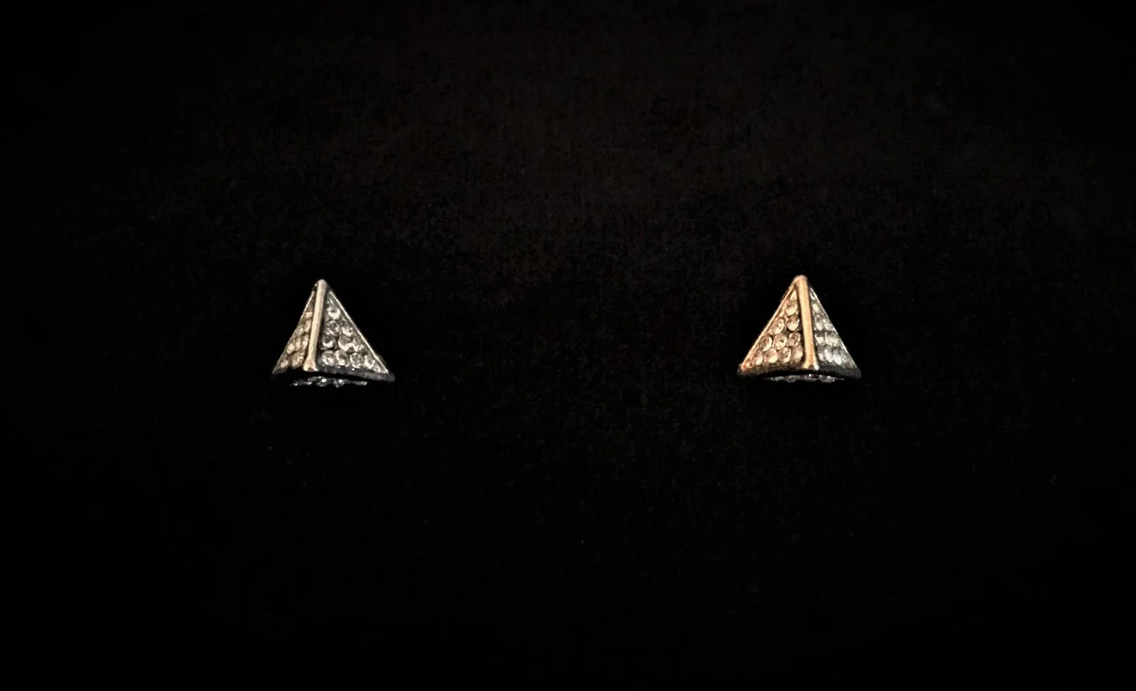 Rhinestone Pyramid Buttons