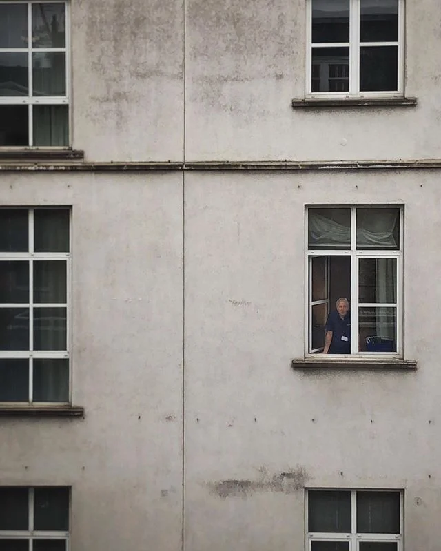Me watching him watching me.
.
.
.
#streetphotography #caughtoncamera #concrete #windows #london #stalker #lookingatme #iphone8 #iphoneonly #picoftheday #summer #londonsummer #creepy
