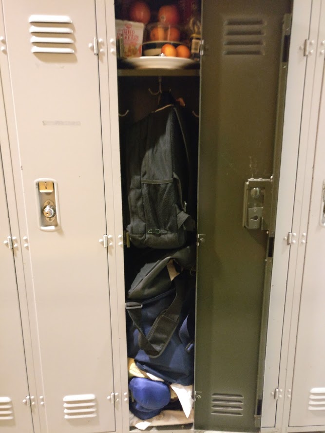 locker2.jpg