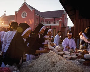 Myanmar , Diana Markosian
