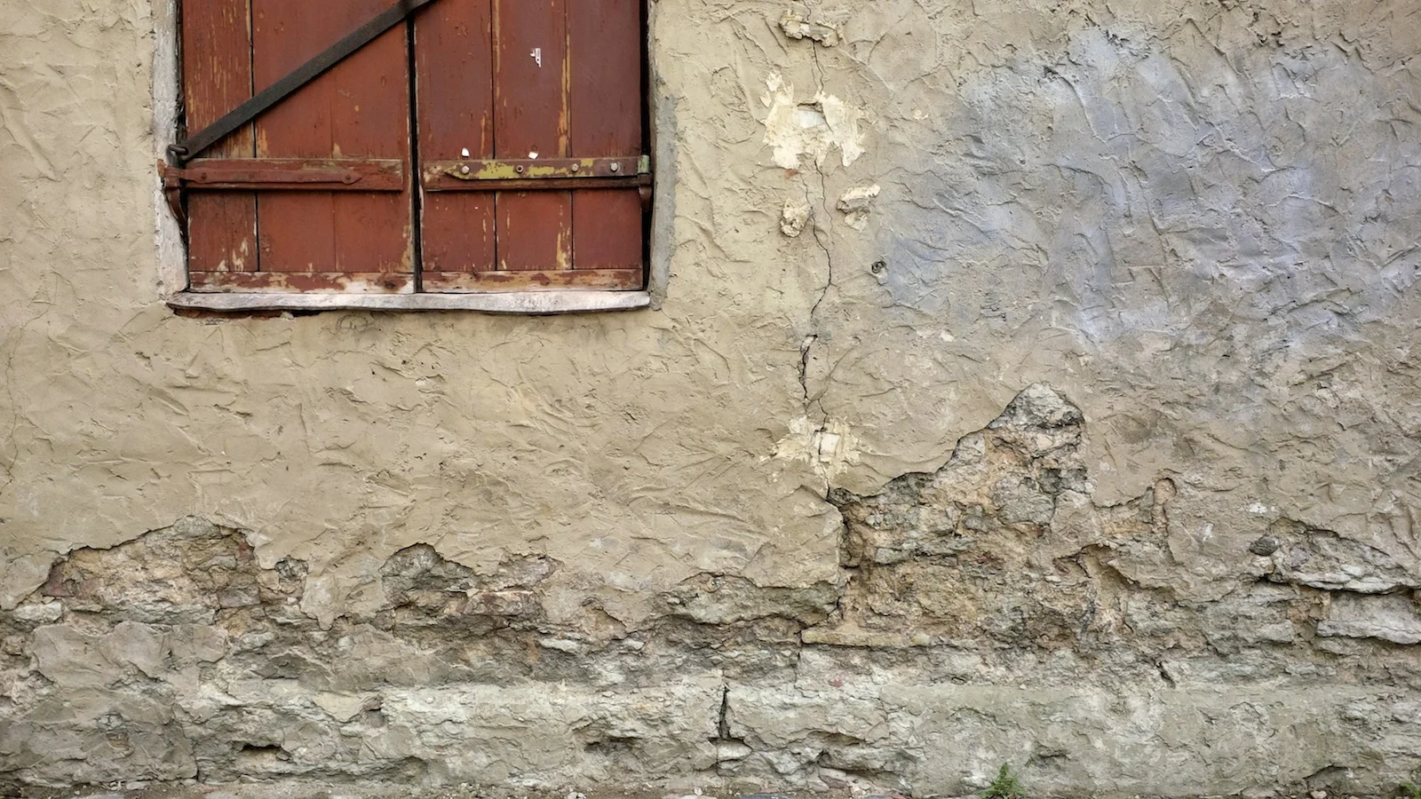Tallin Wall 2.jpg