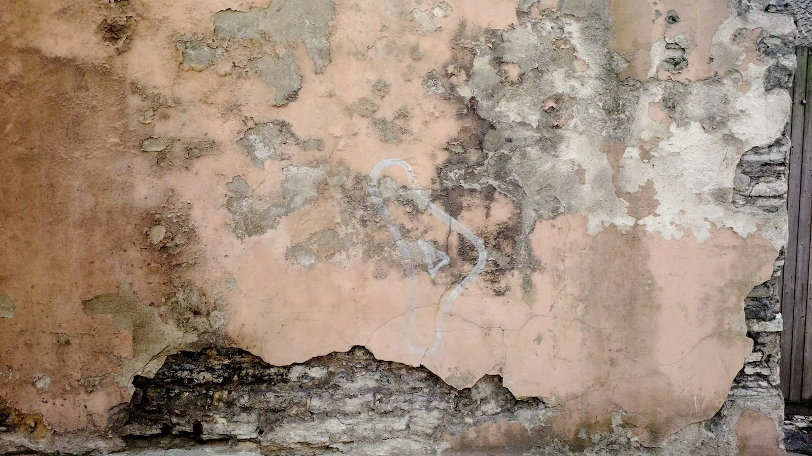 Tallin Wall 6.jpg