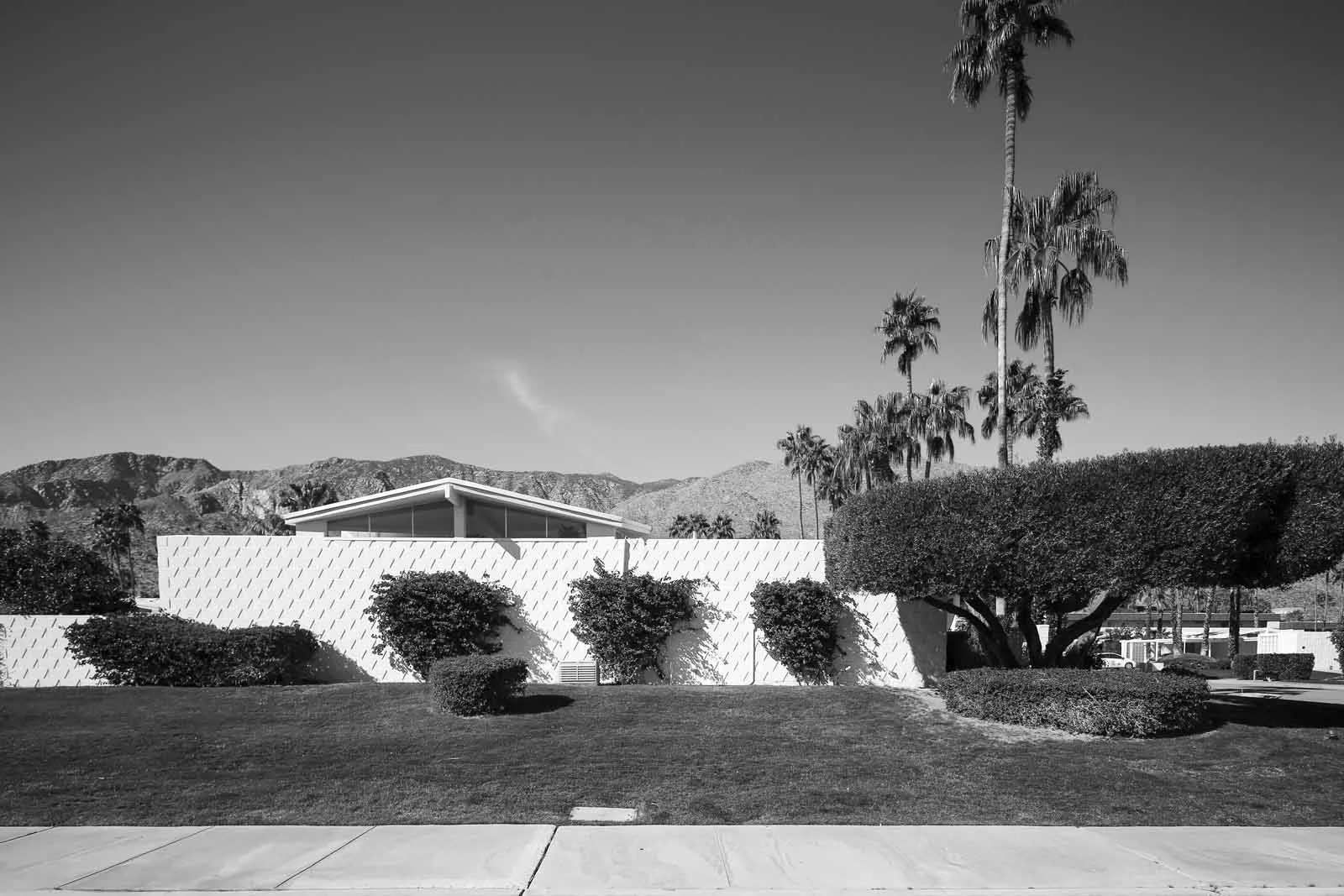 2016 PS BW ARCHITECTURE-6.JPG