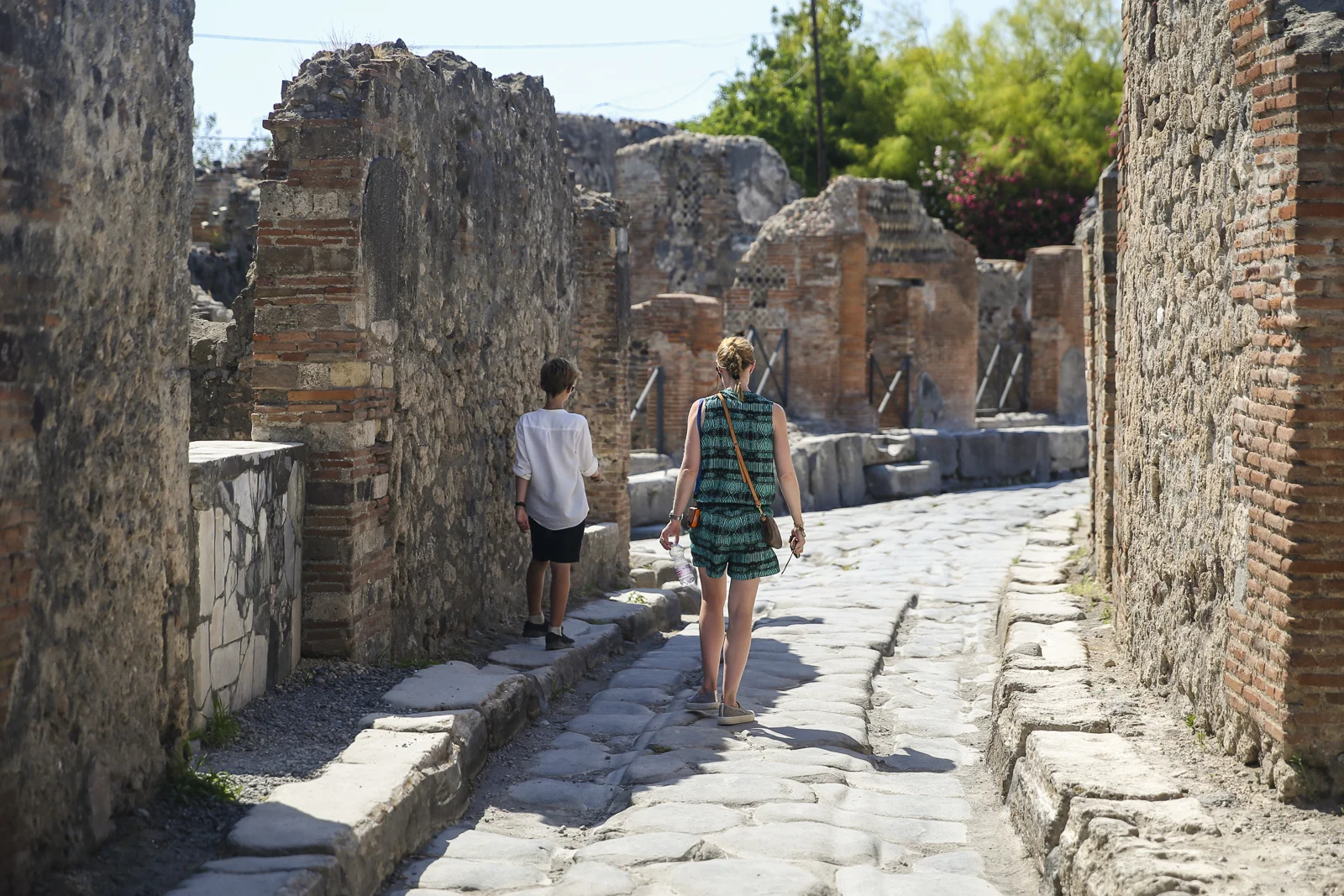 2017 Europe Family-86.JPG