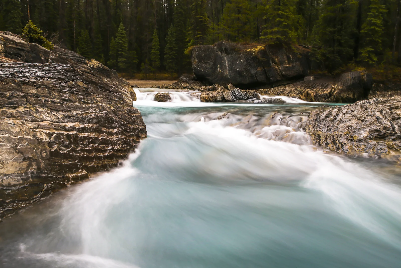 2017 EMERALD LAKE-1.JPG