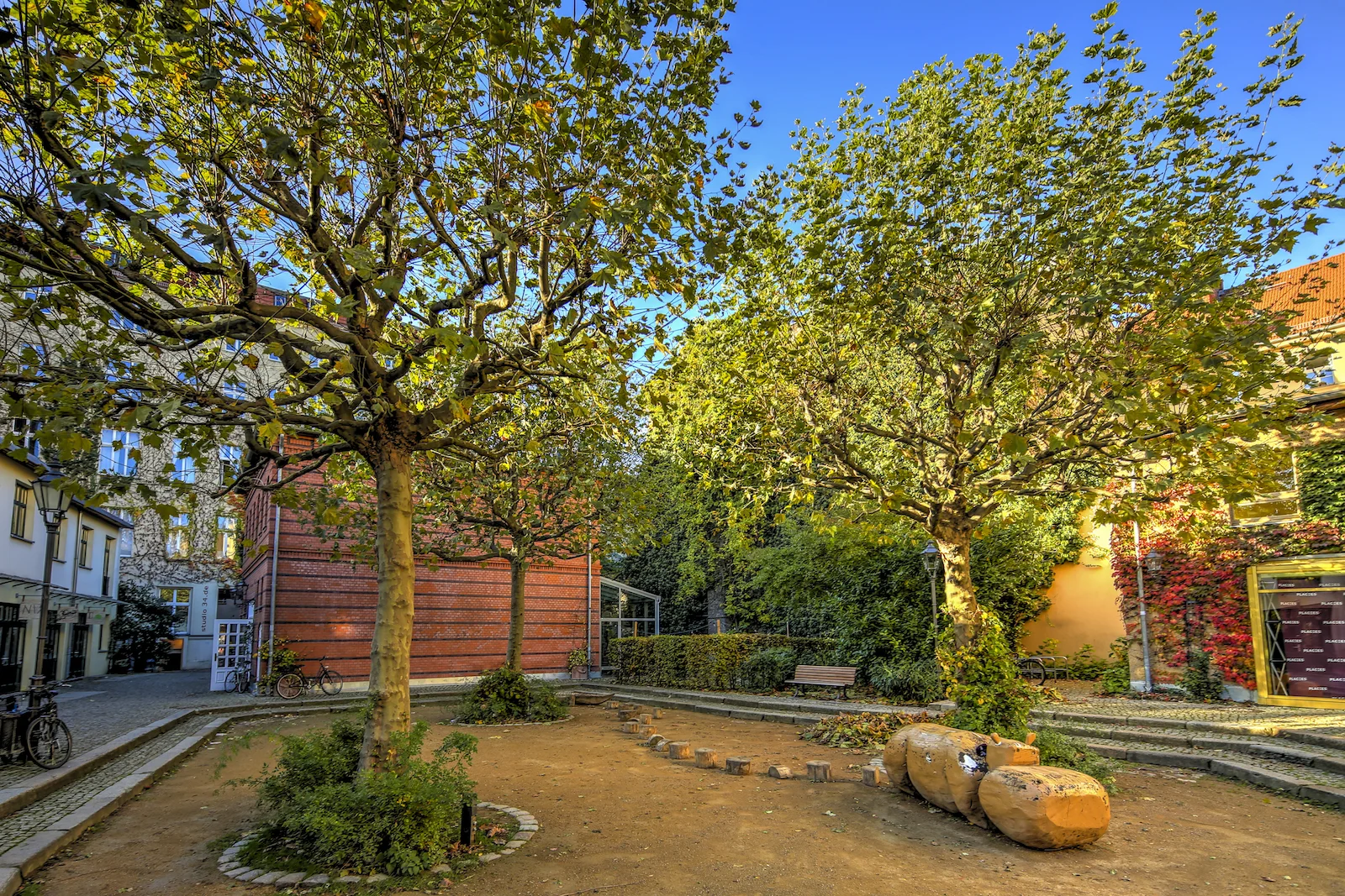 2017 FALL BREAK BERLIN CITY-2.JPG