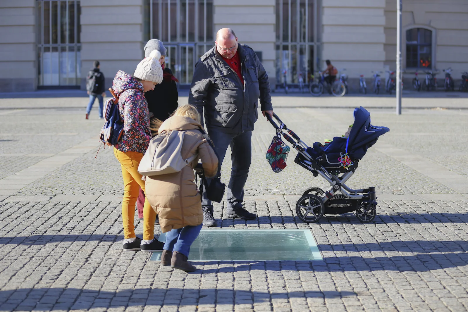 2017 FALL BREAK BERLIN CITY-11.JPG