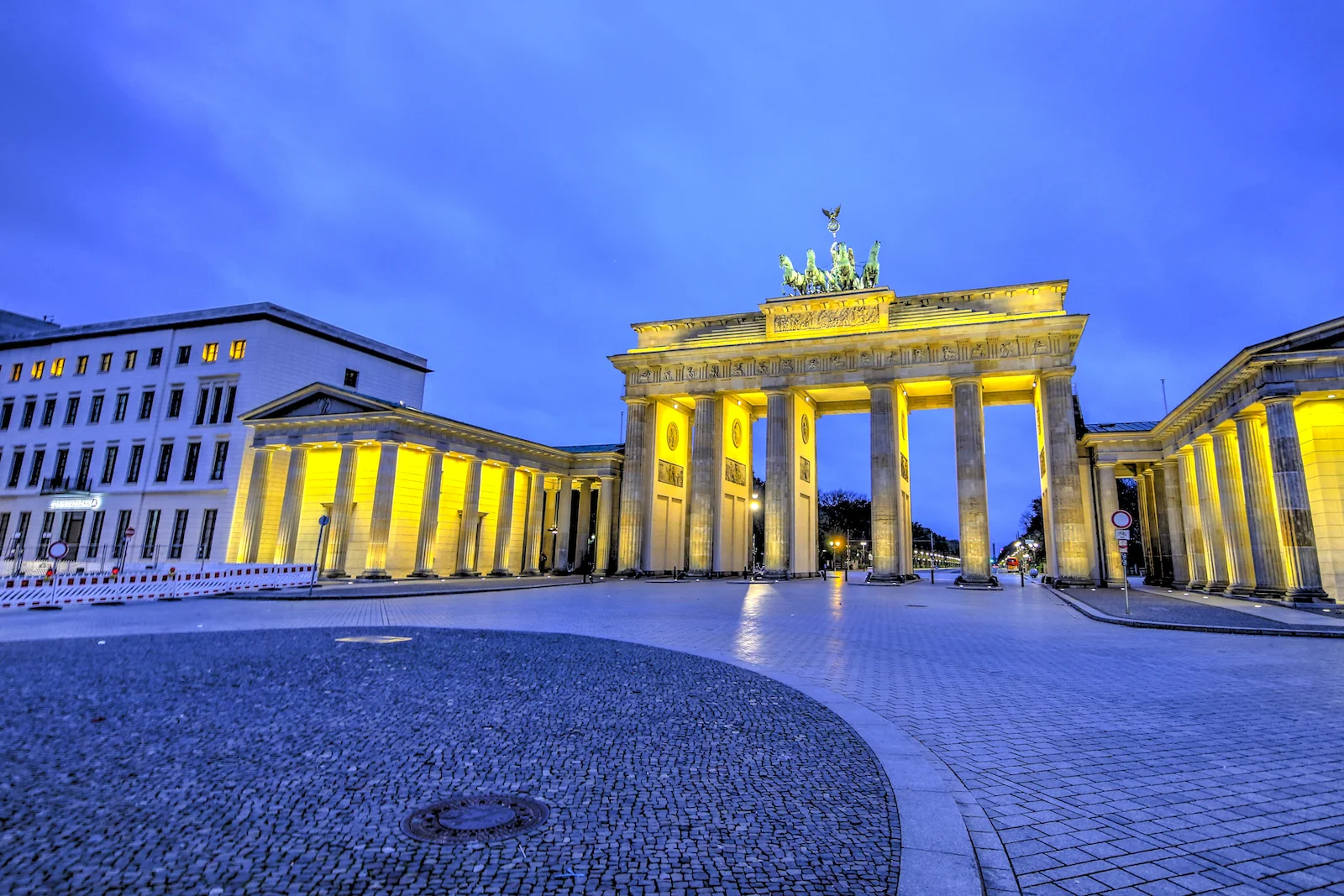 2017 FALL BREAK BERLIN CITY-25.JPG