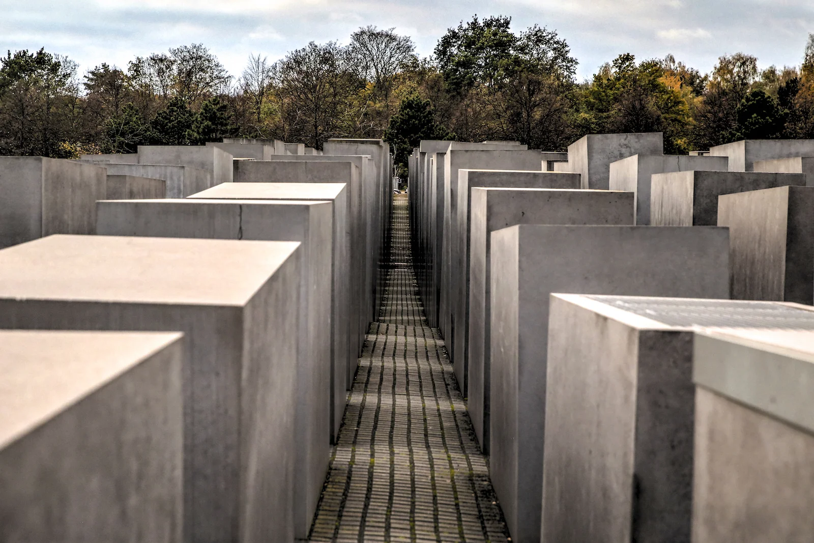 2017 FALL BREAK BERLIN CITY-53.JPG