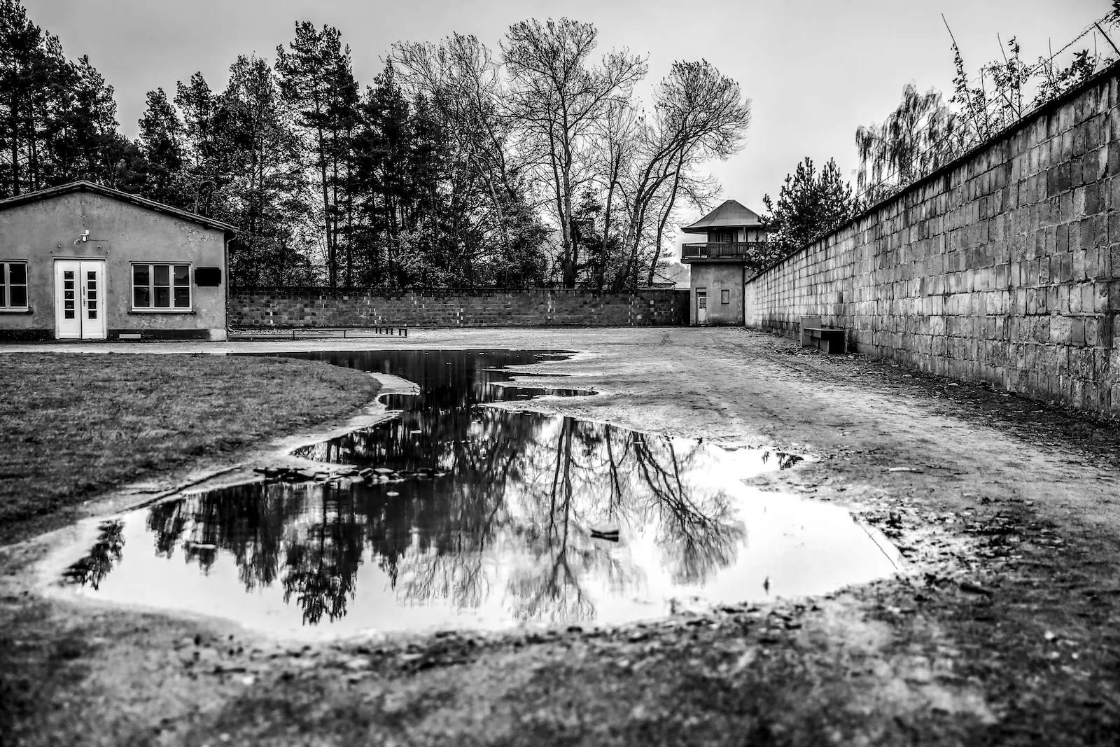 2017 FALL BREAK BERLIN SACHSENHOUSEN-28.JPG