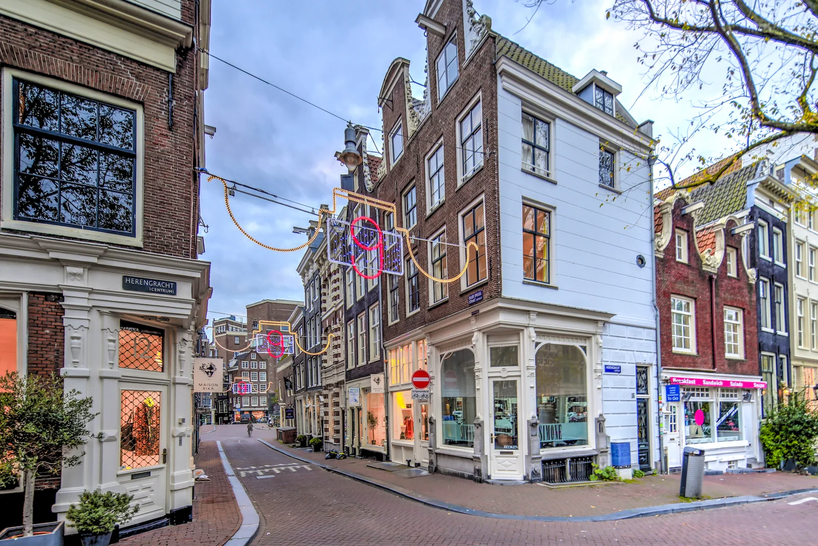 2017 FALL BREAK AMSTERDAM-3.JPG