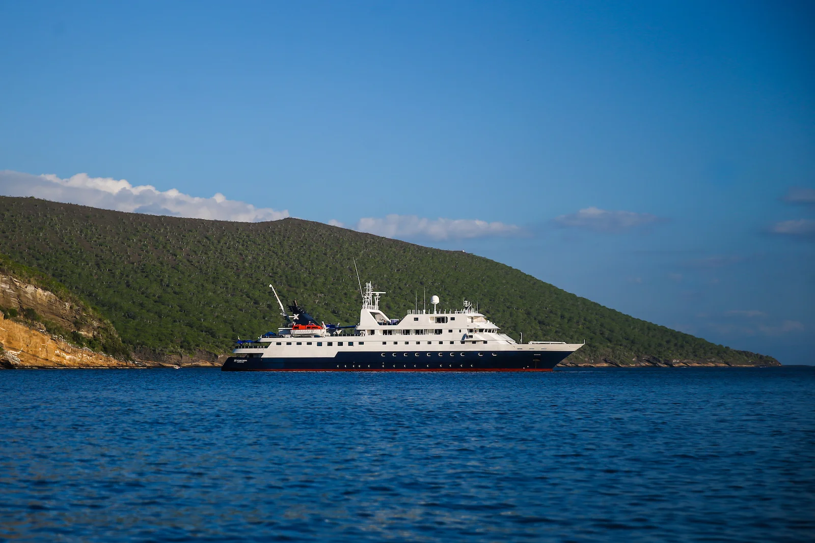 GALAPAGOS DAY 3 B-25.JPG
