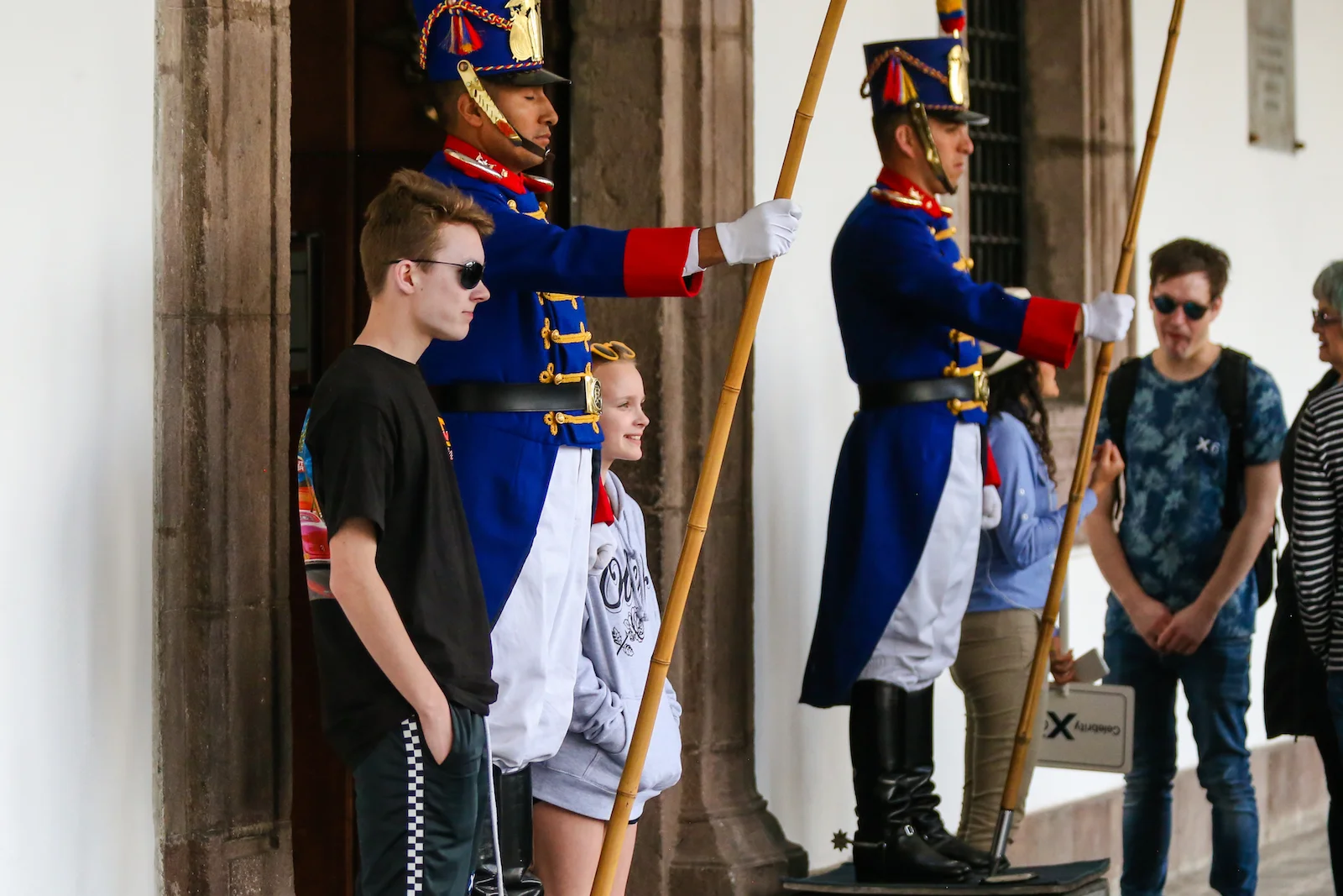 GALAPAGOS FAMILY-5.JPG