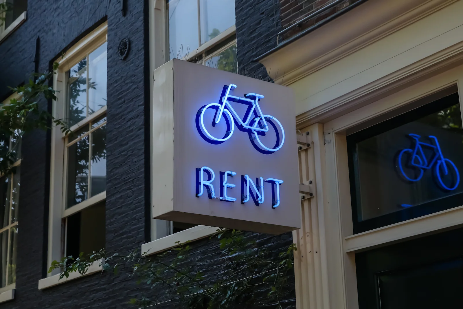 2018 EUROPE AMSTERDAM-3.JPG