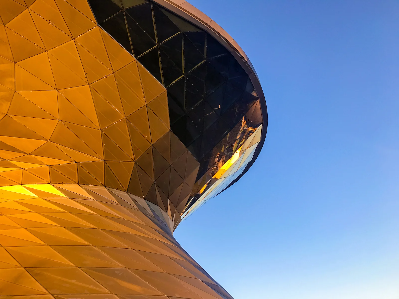 2018 EUROPE FALL IPHONE-37.JPG