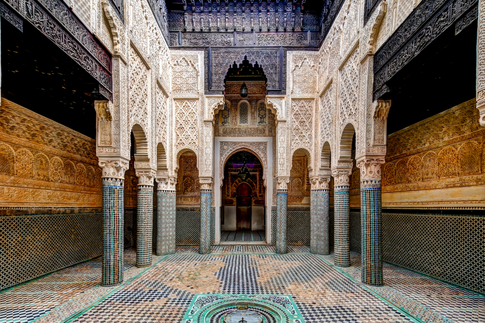 2019 SALE AND RABAT-3.JPG