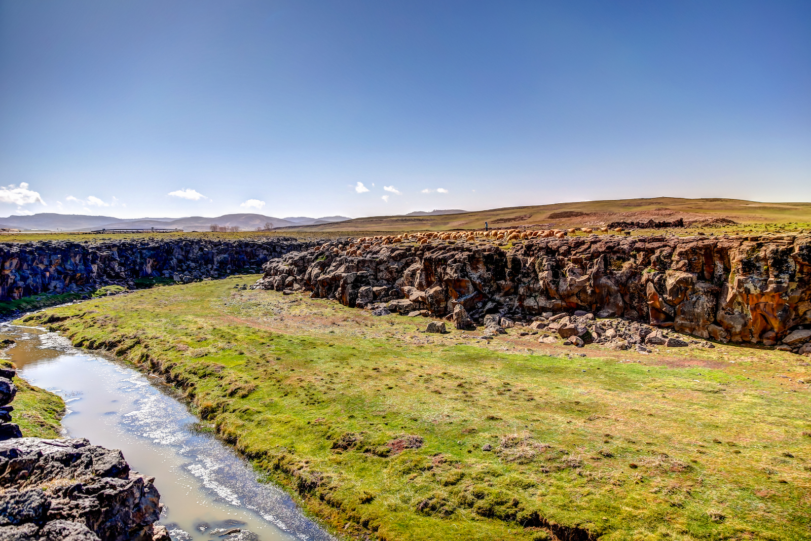 2019 DRIVE TO DESERT-13.JPG