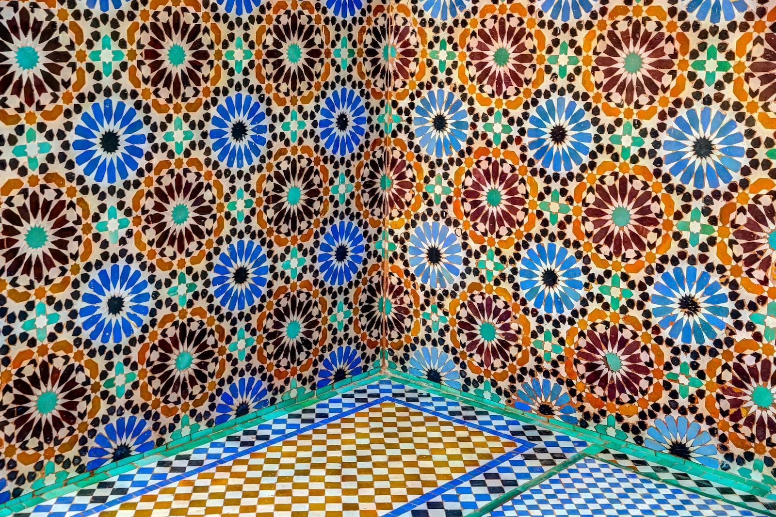 2019 MARRAKECH SAADIAN TOMBS-9.JPG