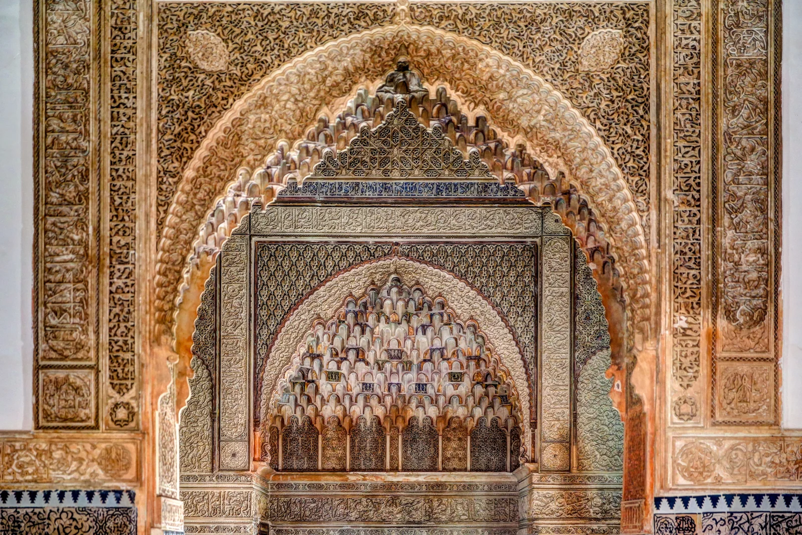 2019 MARRAKECH SAADIAN TOMBS-15.JPG