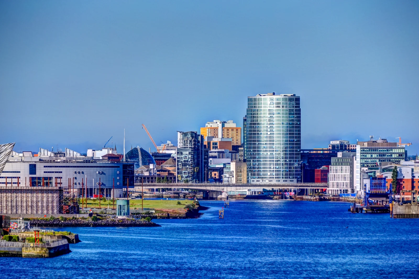 2019 EUROPE - BELFAST-6.JPG