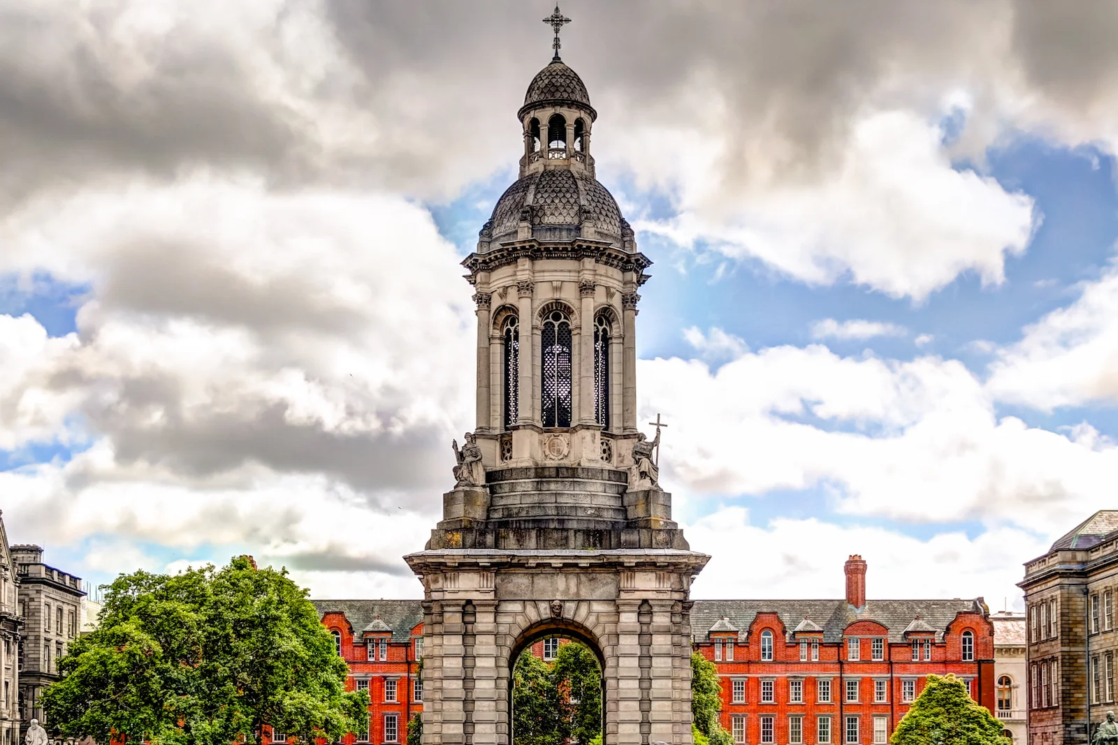 2019 EUROPE - DUBLIN-16.JPG