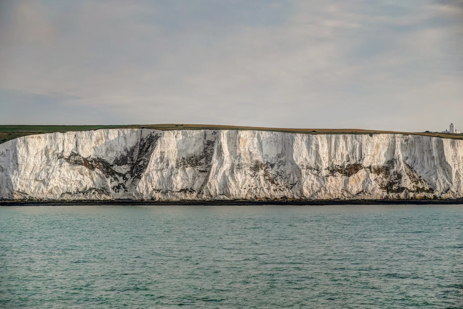 2019 EUROPE - DOVER-3.JPG