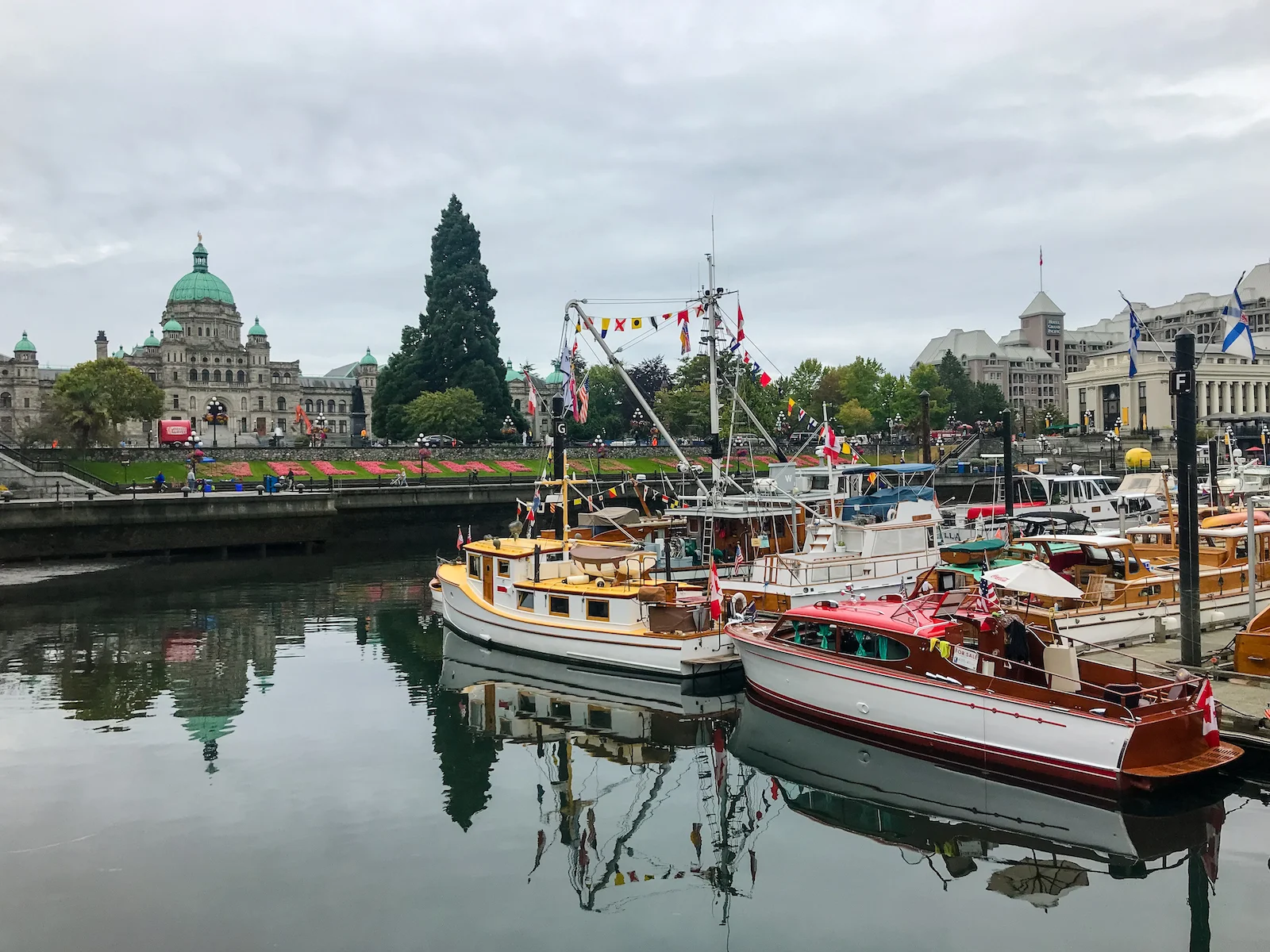 BC ISLANDS VICTORIA-2.JPG