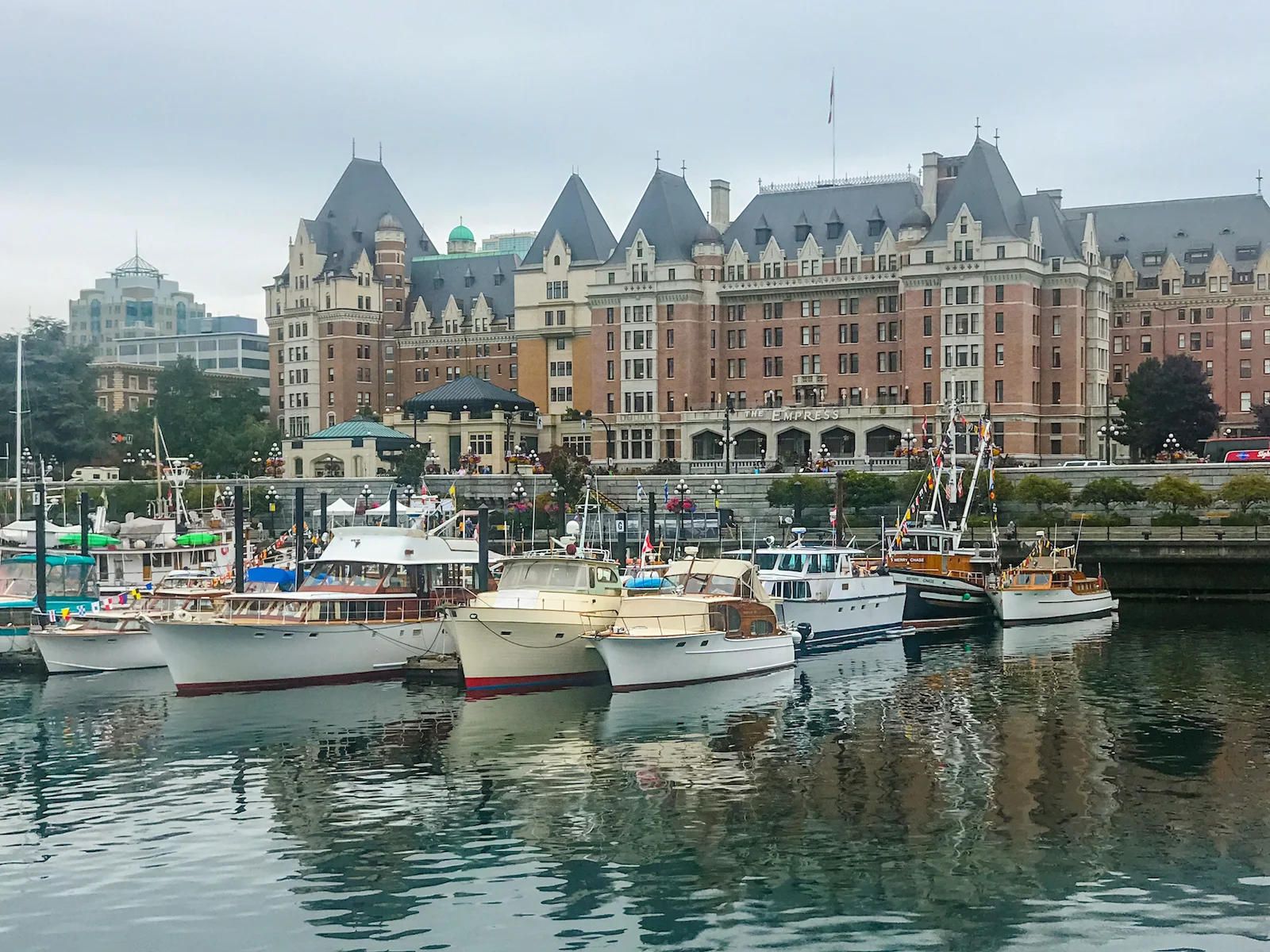BC ISLANDS VICTORIA-7.JPG