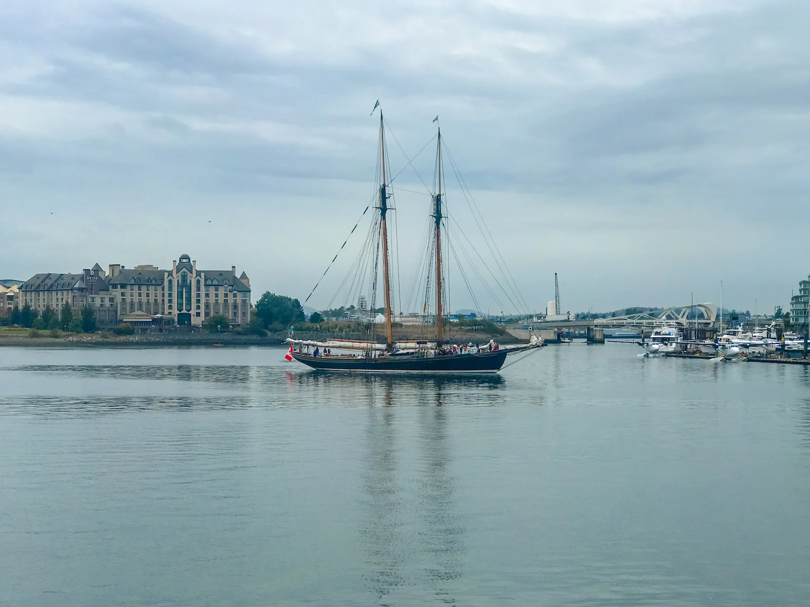 BC ISLANDS VICTORIA-8.JPG