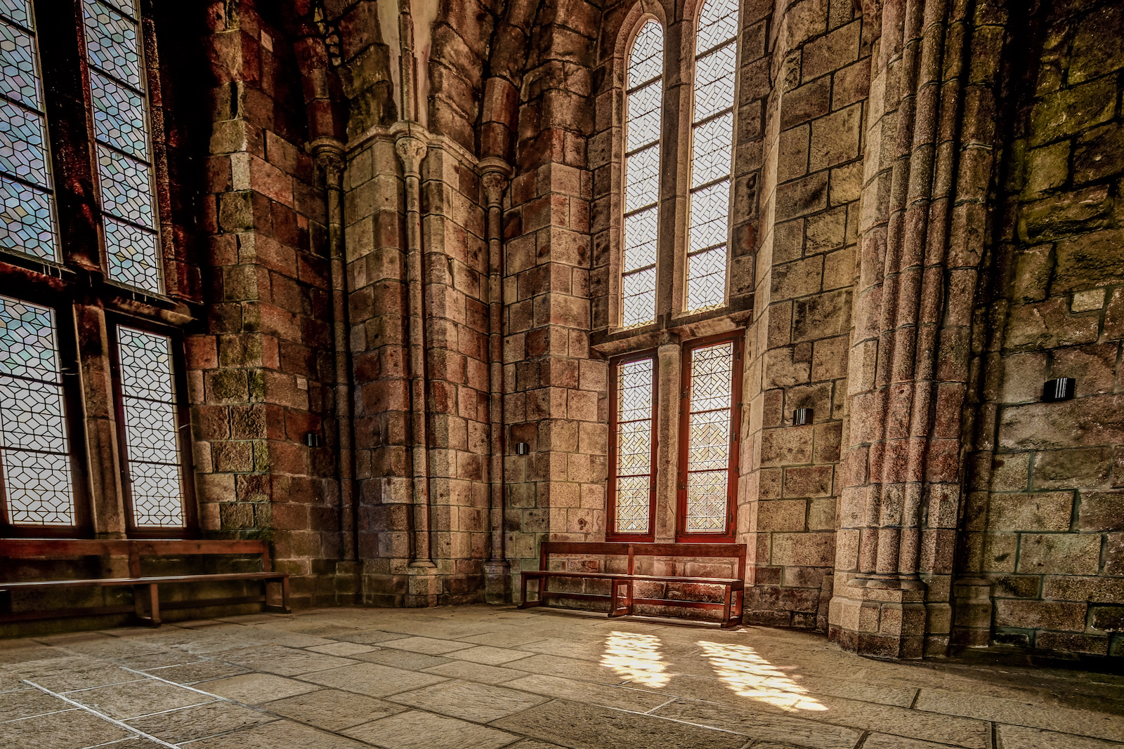 2019 MONT ST MICHEL-40.JPG