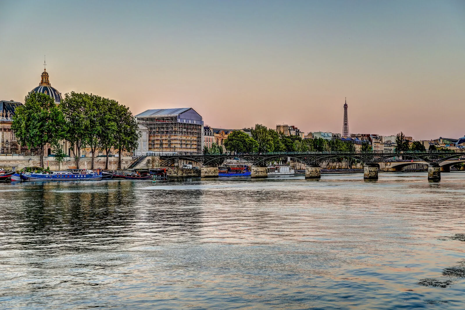 2019 PARIS CITY VIEWS-2.JPG