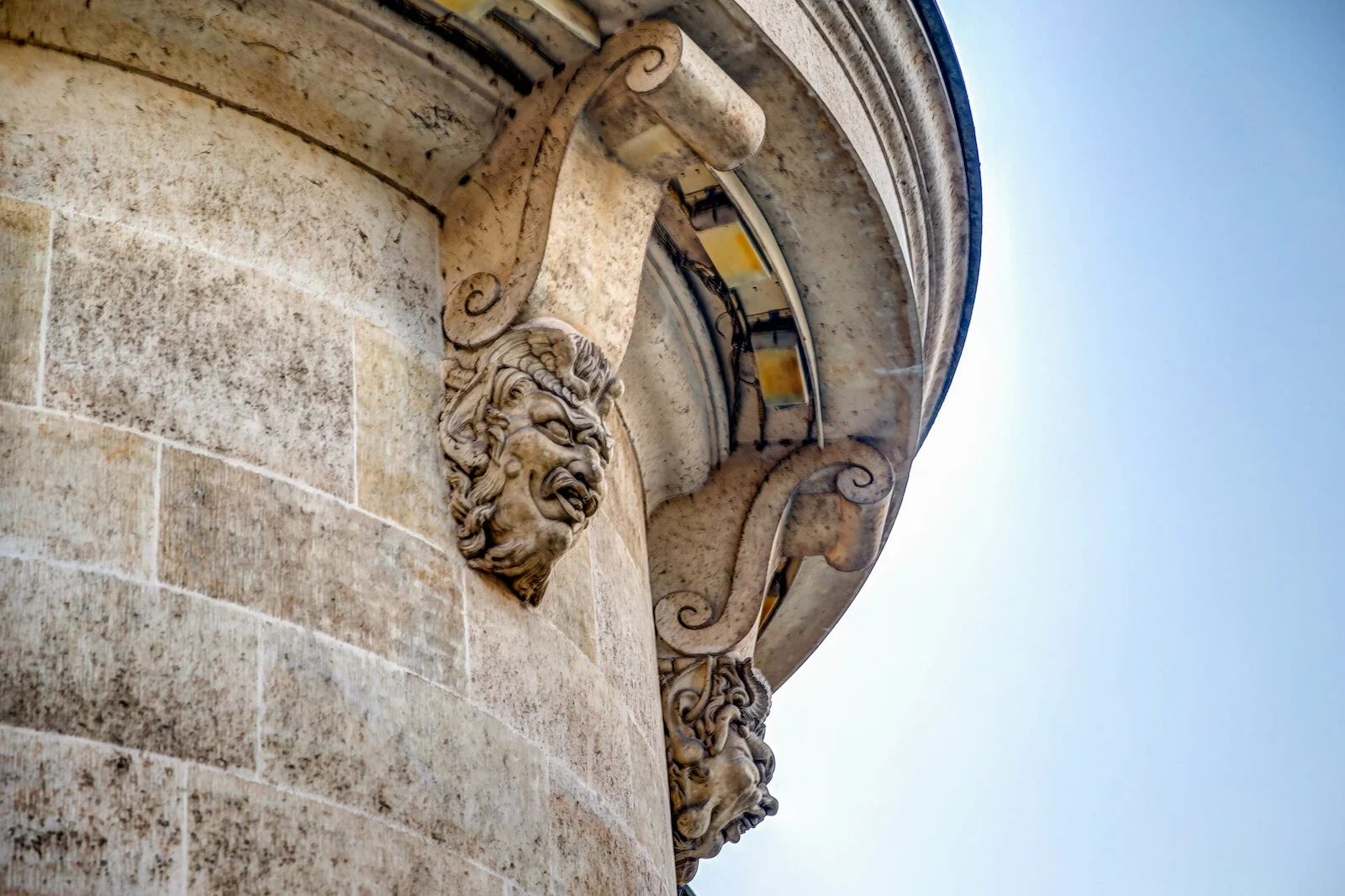 2019 PARIS CITY VIEWS-3.JPG