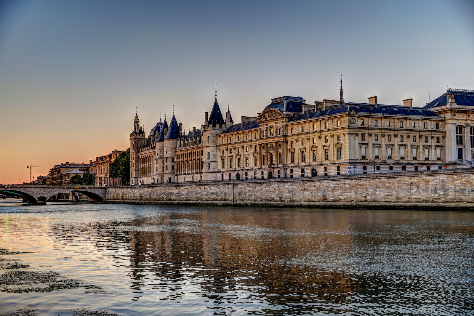 2019 PARIS CITY VIEWS-5.JPG